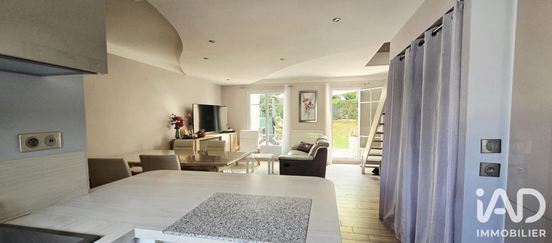 Appartement 4 Pièce(s) Magny-le-Hongre - Photo 2