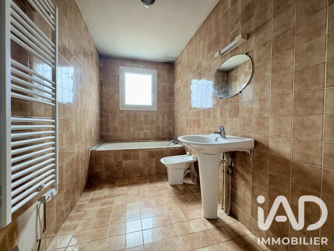 Maison 3 Pièce(s) Ourouer-les-Bourdelins - Photo 12