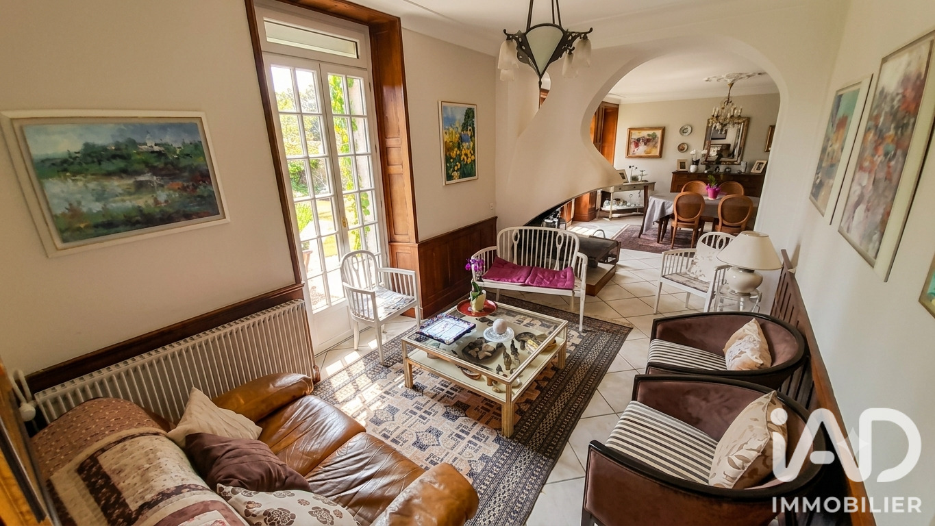 Maison de ville 8 Pièce(s) Beaupréau-en-Mauges