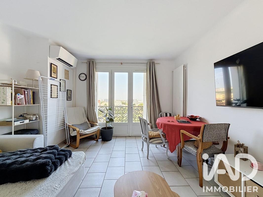 Appartement 4 Pièce(s) Nîmes