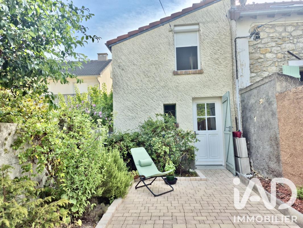 Maison 3 Pièce(s) Thomery