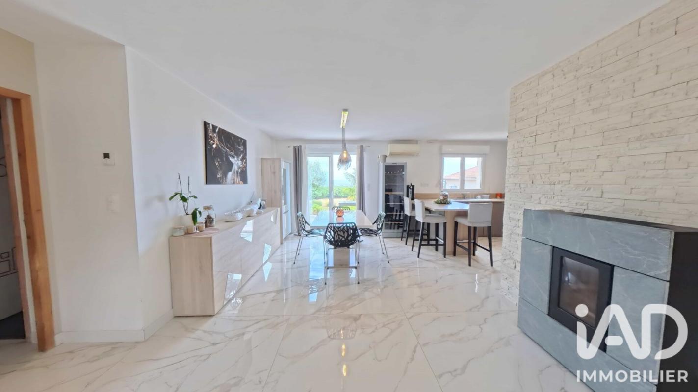 Maison 5 Pièce(s) Combronde - Photo 1