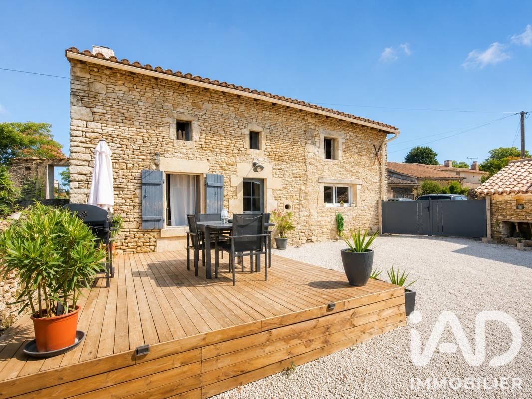 Maison 3 Pièce(s) Xaintray