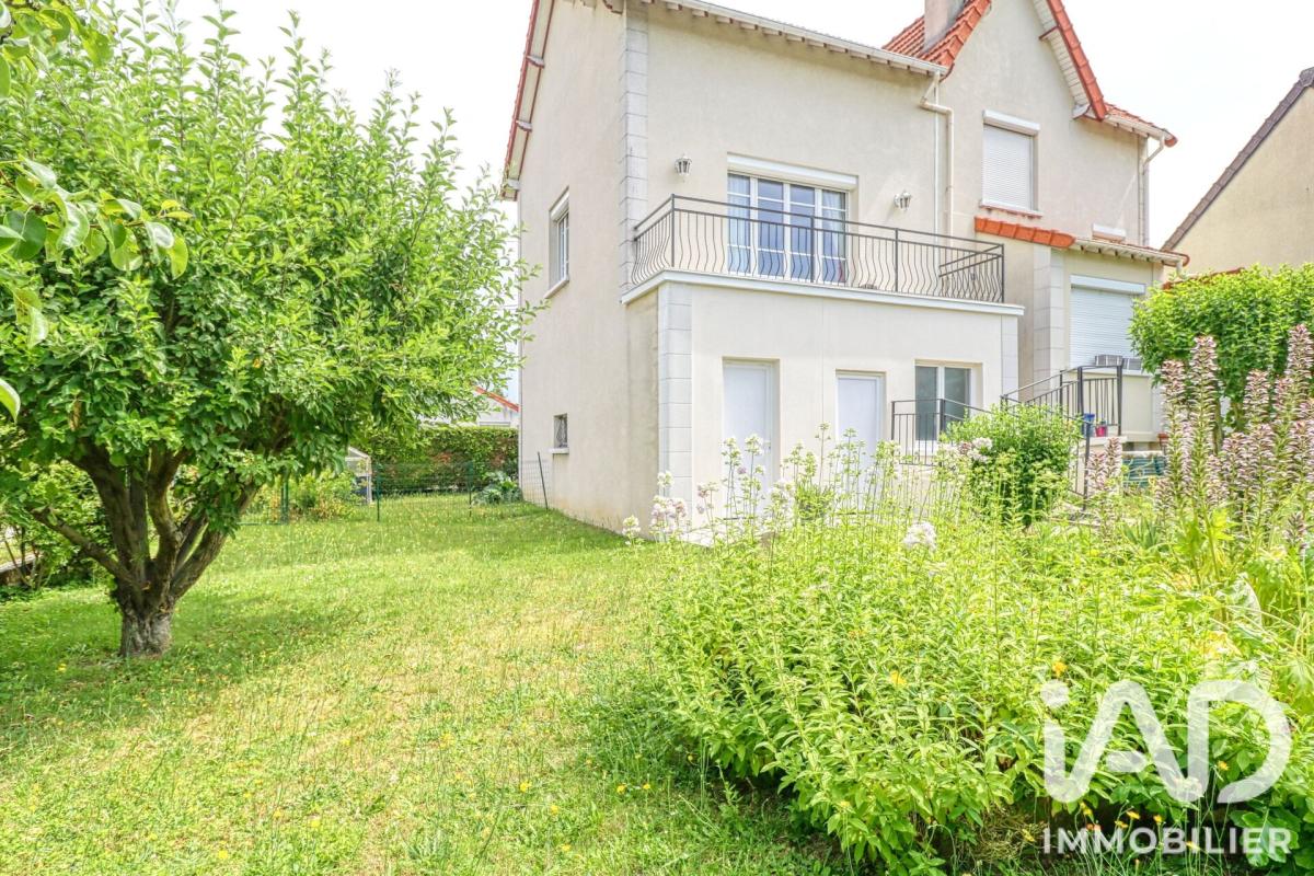 Maison 4 Pièce(s) Saint-Prix