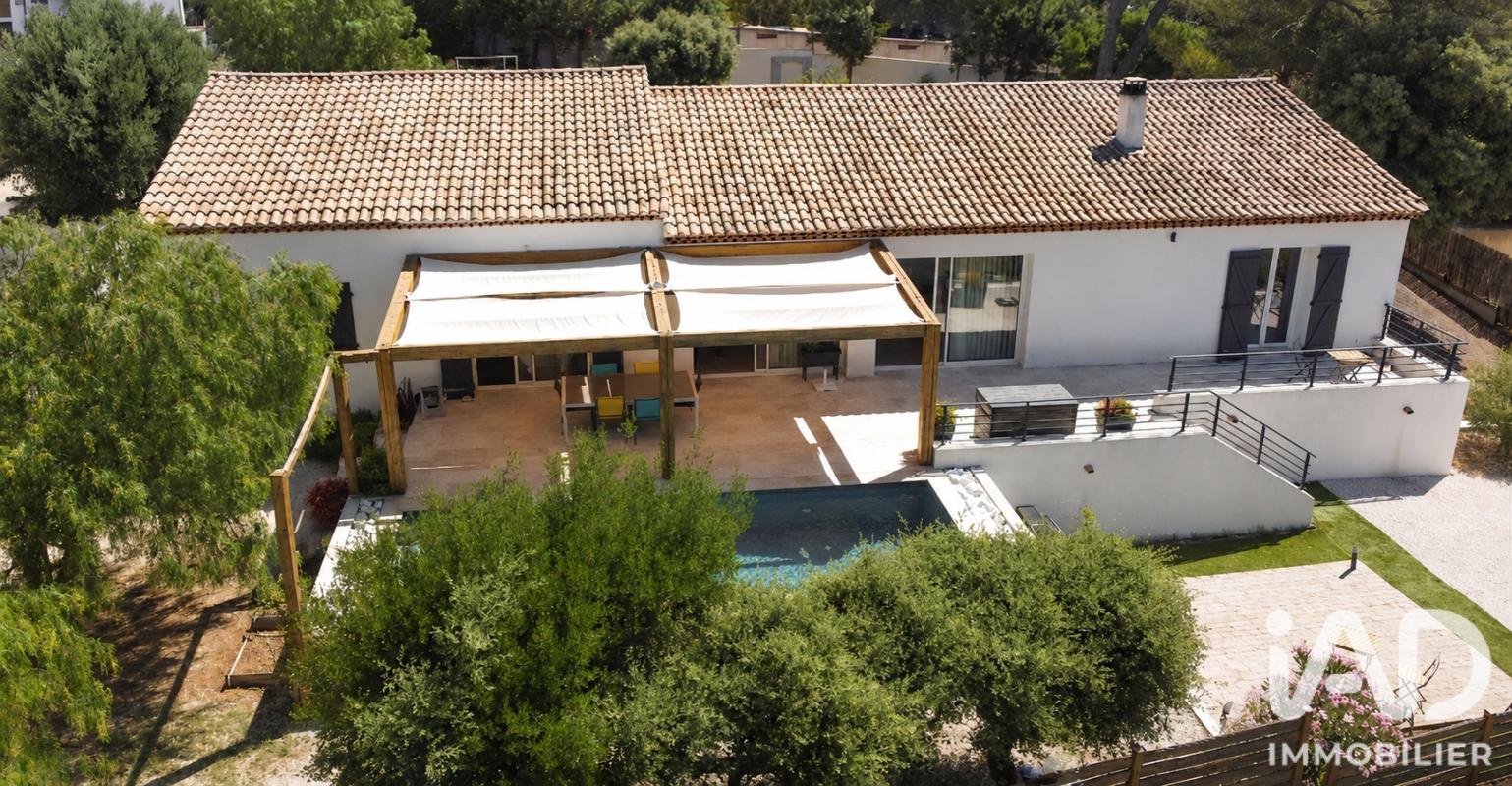 Maison 7 Pièce(s) Garéoult