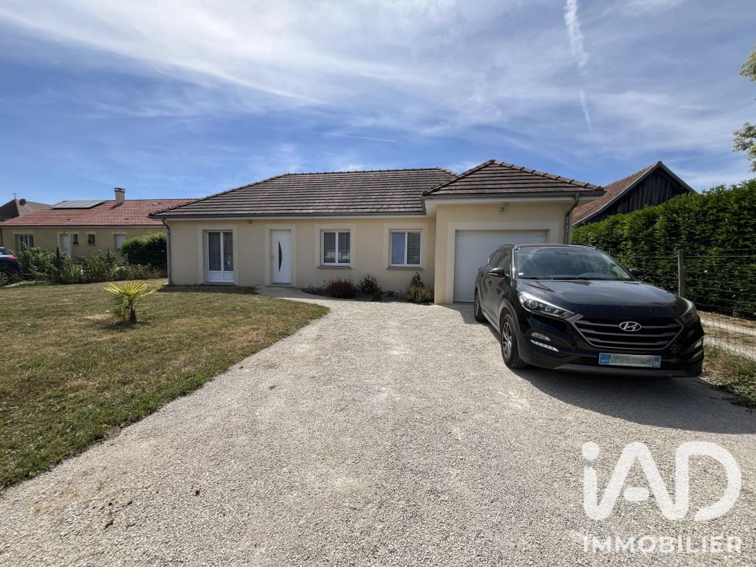 Maison 4 Pièce(s) Bercenay-en-Othe