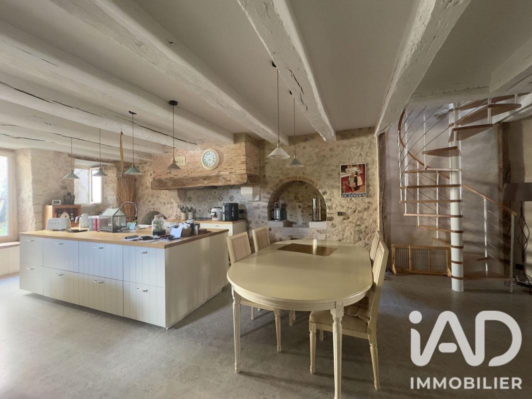 Maison 7 Pièce(s) Parthenay - Photo 1