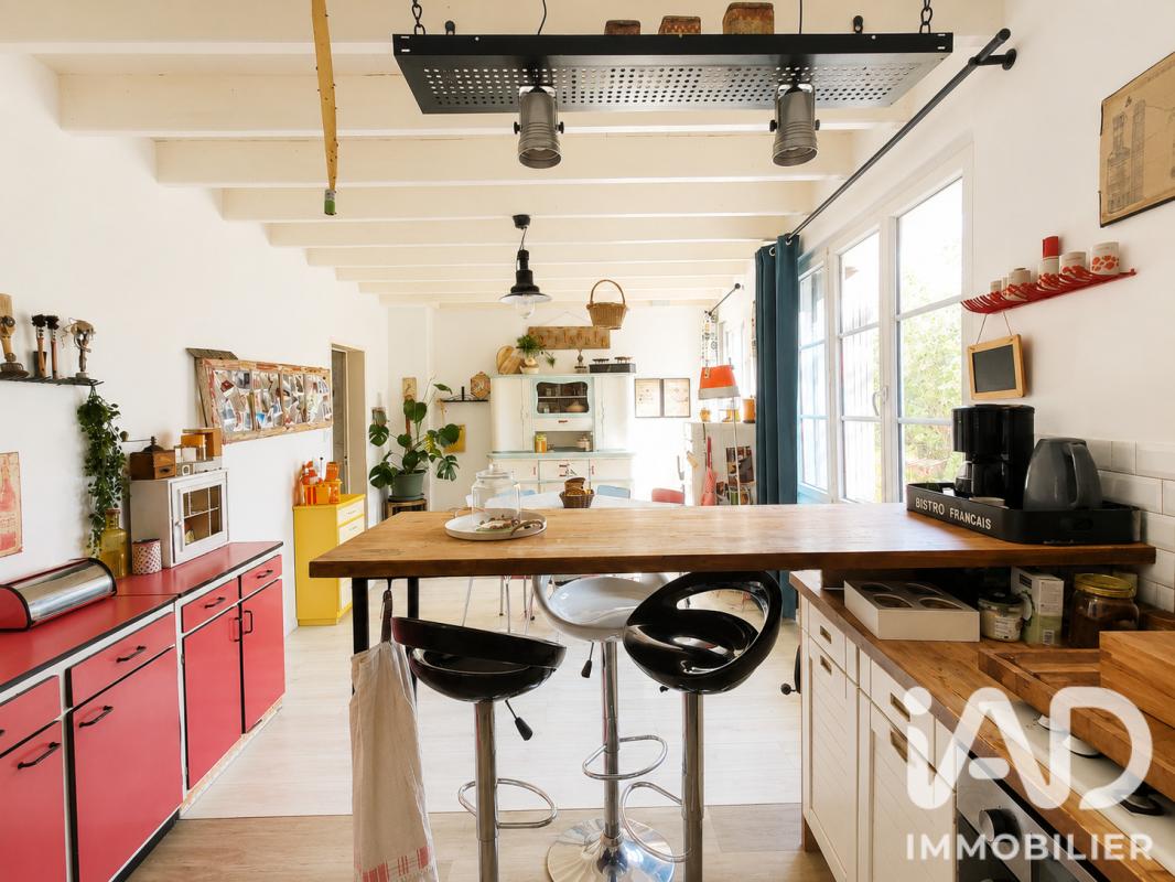 Maison 5 Pièce(s) Le Gué-d'Alleré