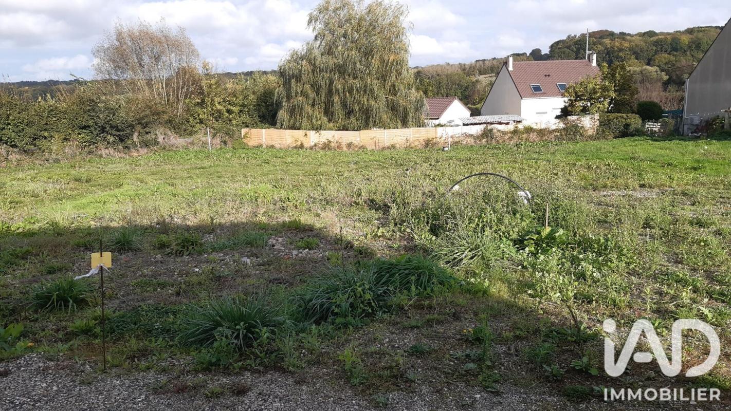 Terrain  Cocherel