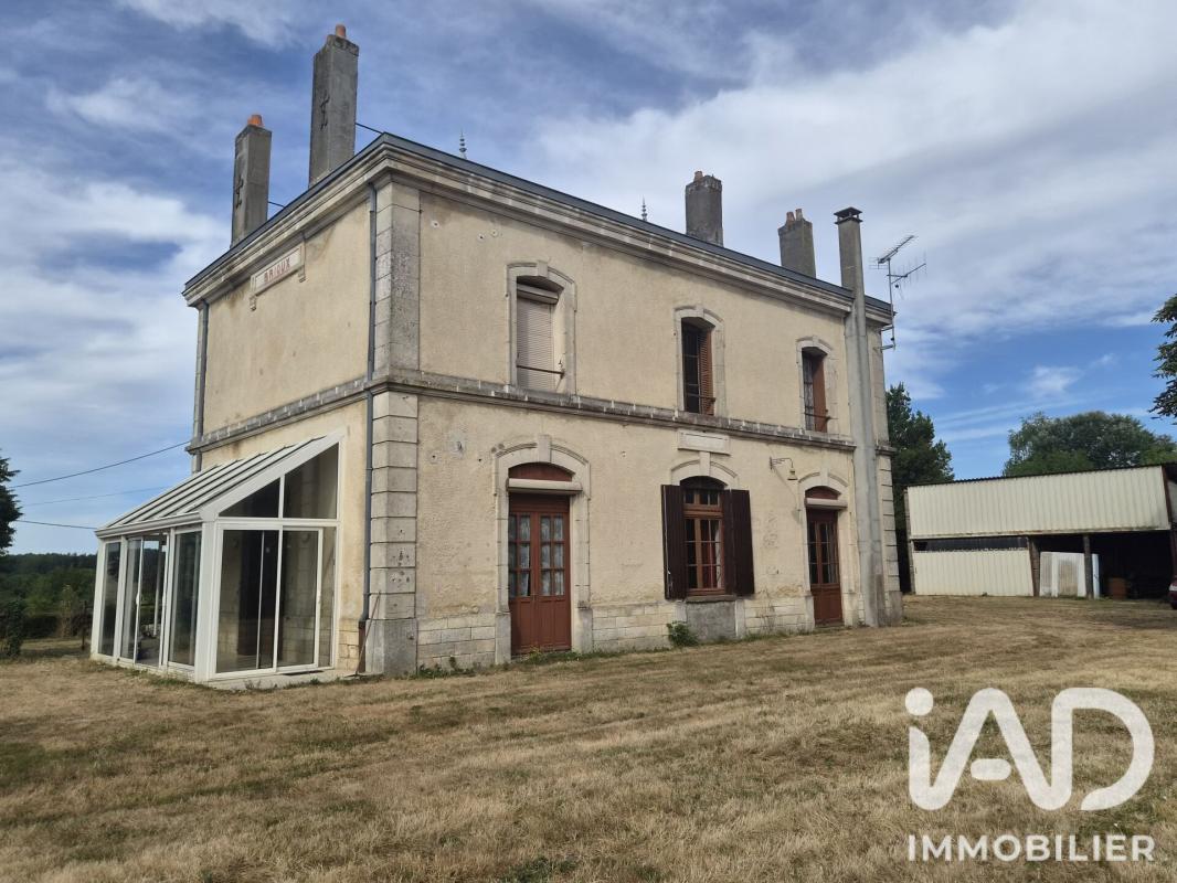 Maison 6 Pièce(s) Brioux-sur-Boutonne