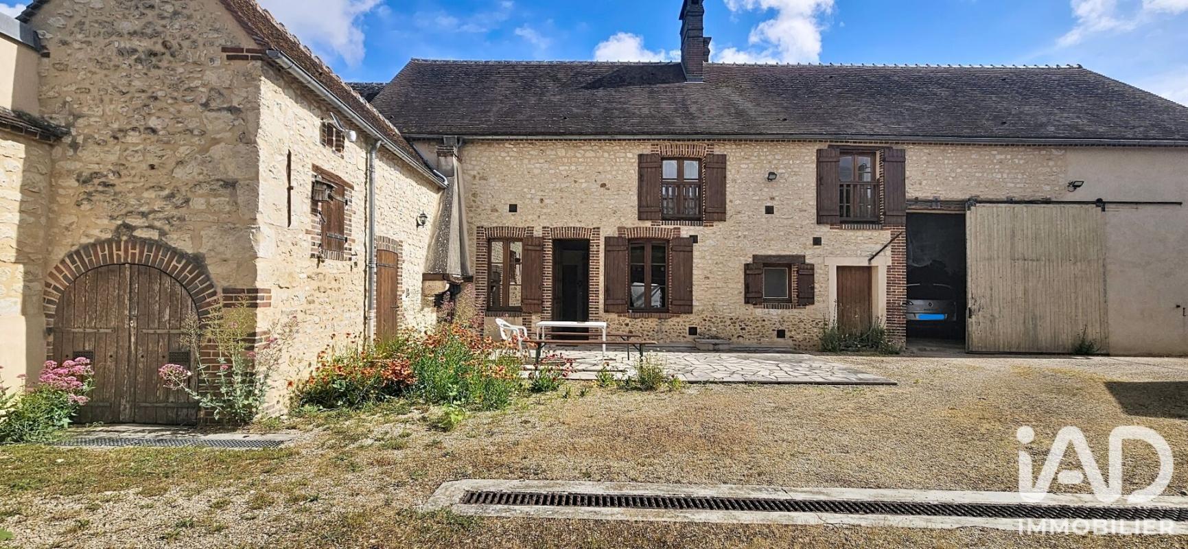 Maison 5 Pièce(s) Champlay - Photo 2