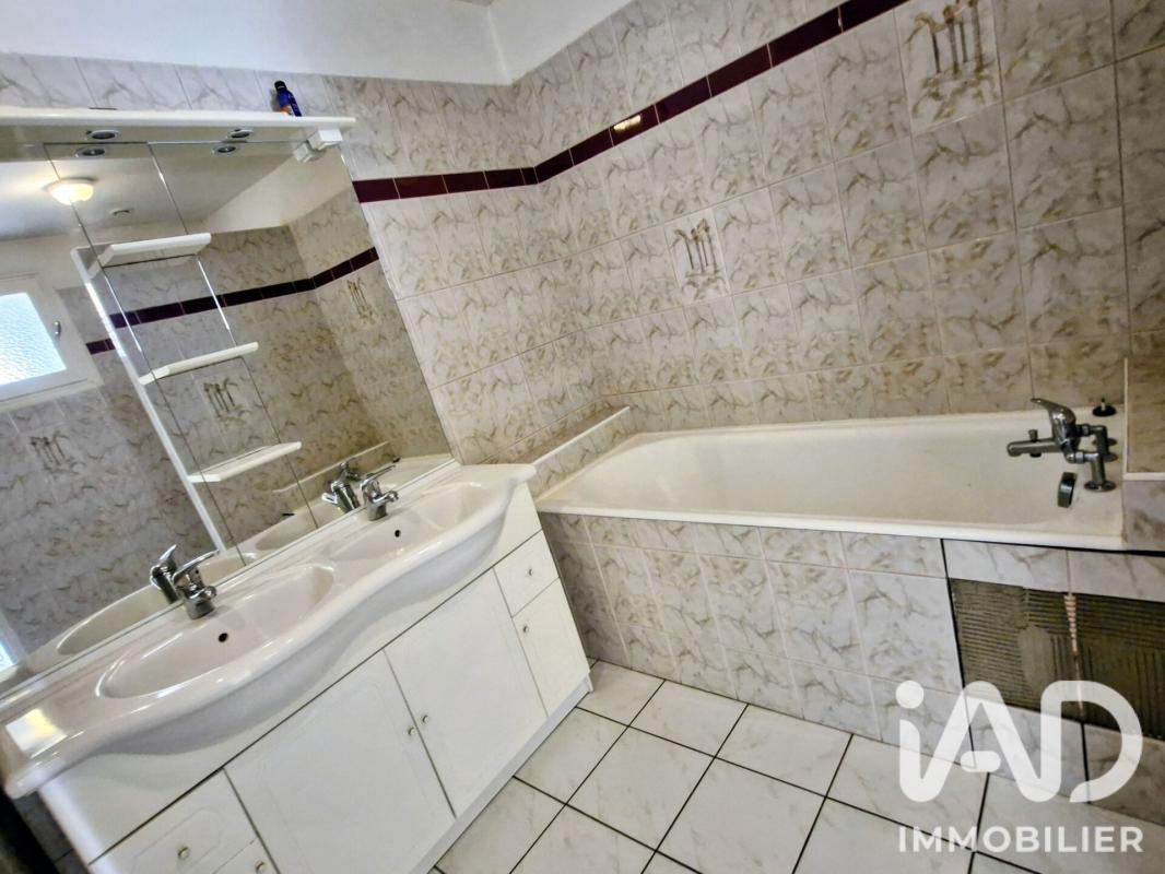Maison 4 Pièce(s) La Sauvetat-du-Dropt - Photo 13