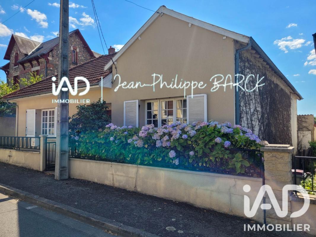 Maison 4 Pièce(s) Commentry