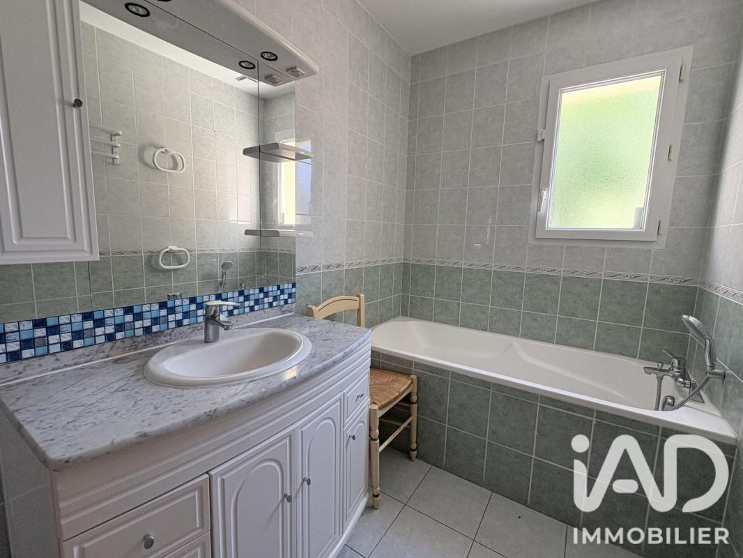 Maison 6 Pièce(s) Brain-sur-Allonnes - Photo 13