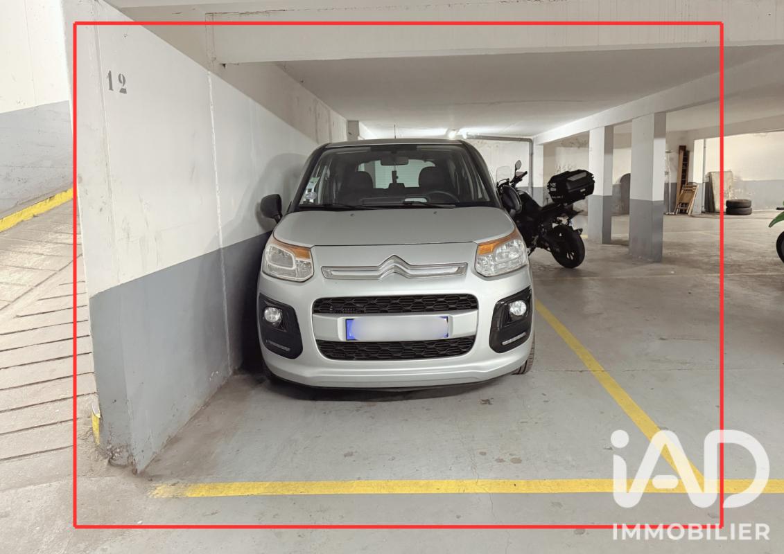 Parking  Paris 20eme Arrondissement