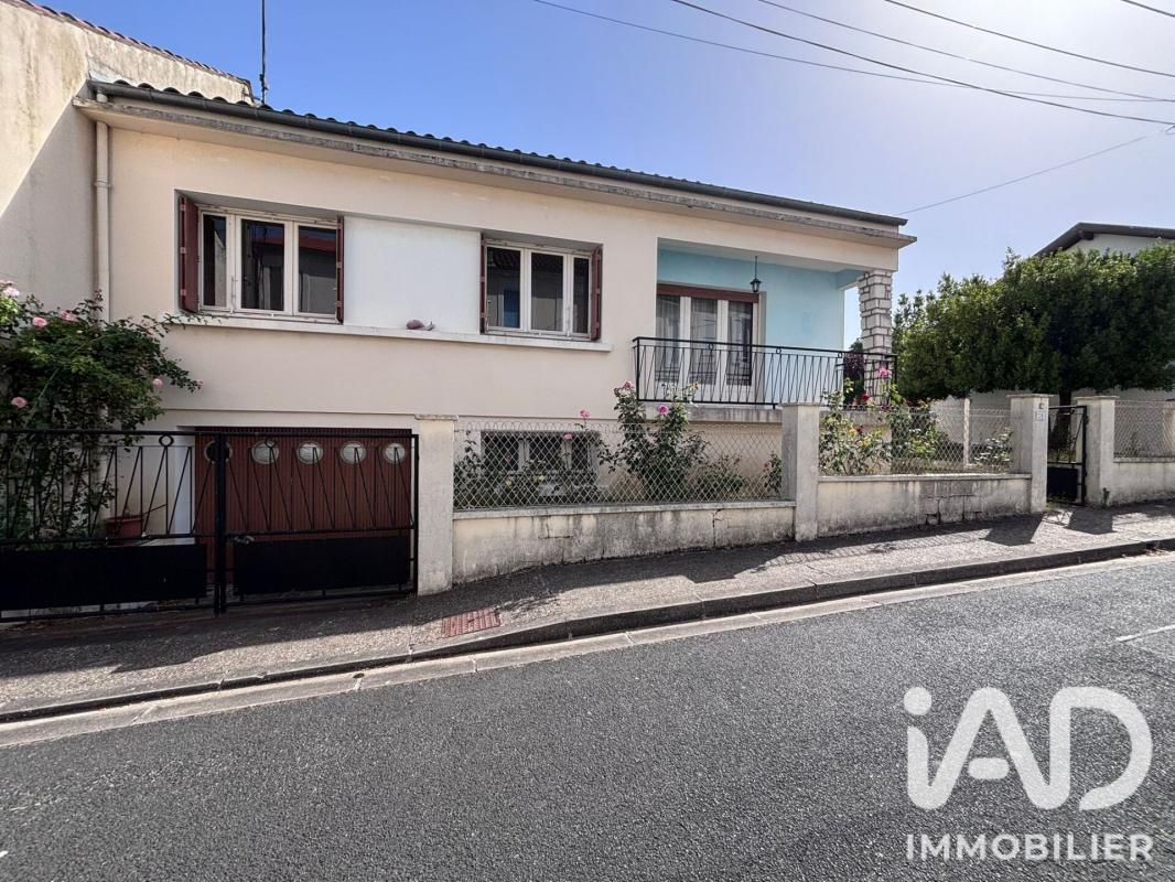 Maison 4 Pièce(s) Saintes