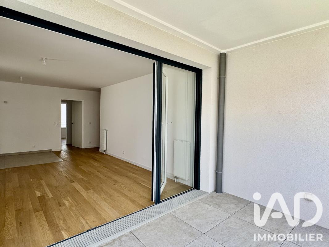 Appartement 4 Pièce(s) Suresnes