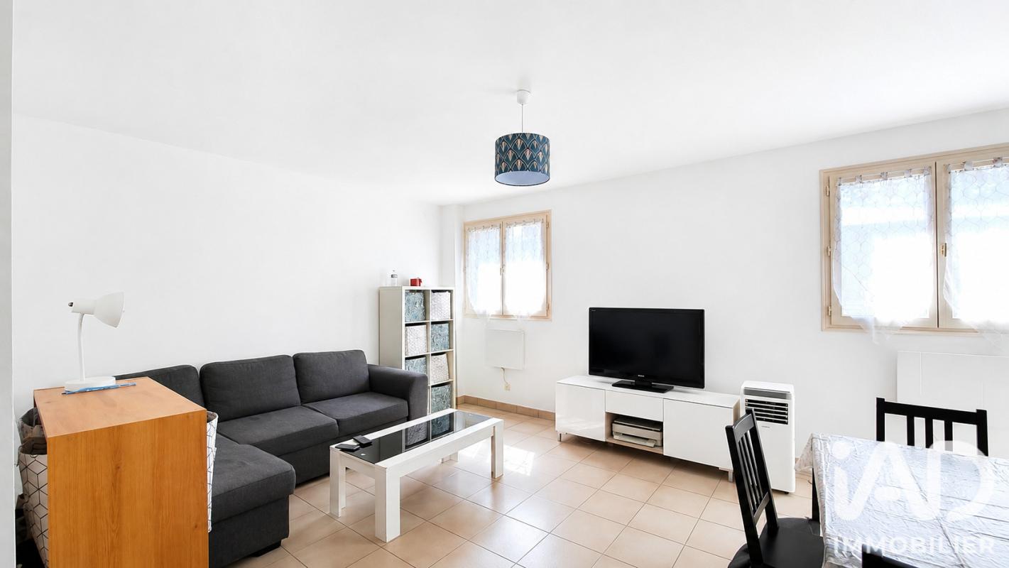Appartement 3 Pièce(s) Villeneuve-Saint-Georges