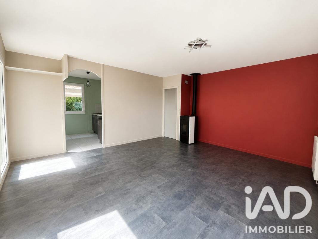 Maison 3 Pièce(s) Yvré-l'Évêque