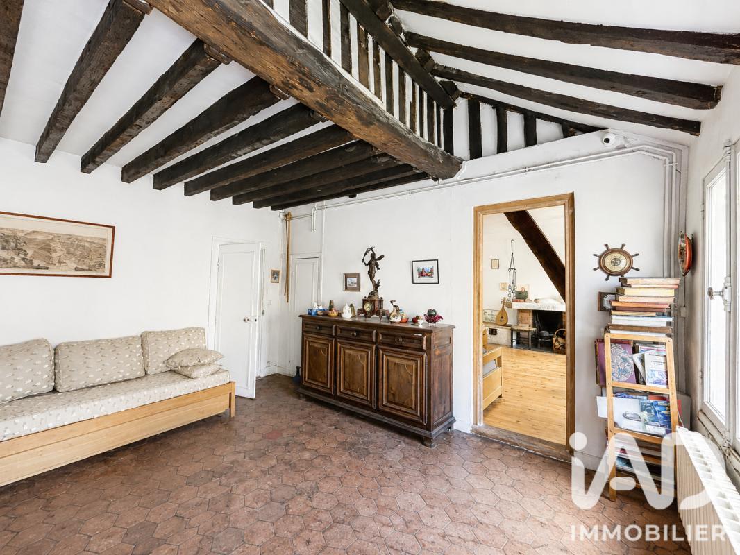 Appartement 3 Pièce(s) Paris 4eme Arrondissement