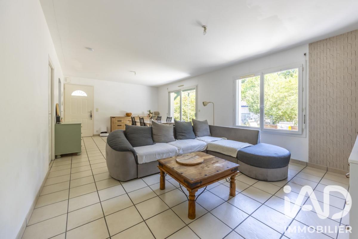 Maison 5 Pièce(s) Saint-Pierre-du-Mont - Photo 7