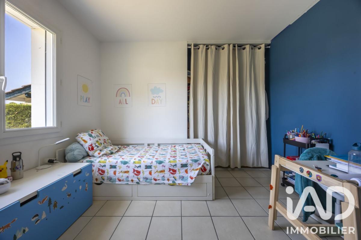 Maison 5 Pièce(s) Saint-Pierre-du-Mont - Photo 8