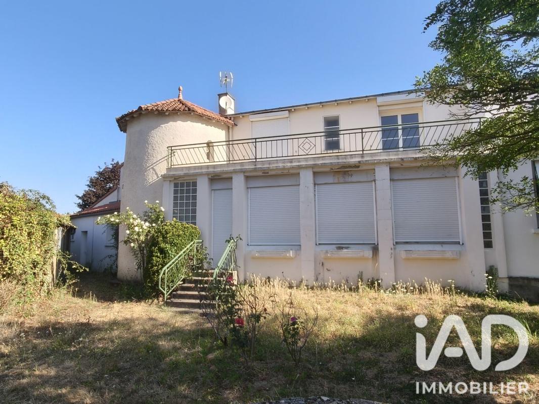 Maison 6 Pièce(s) Montaigu-Vendée