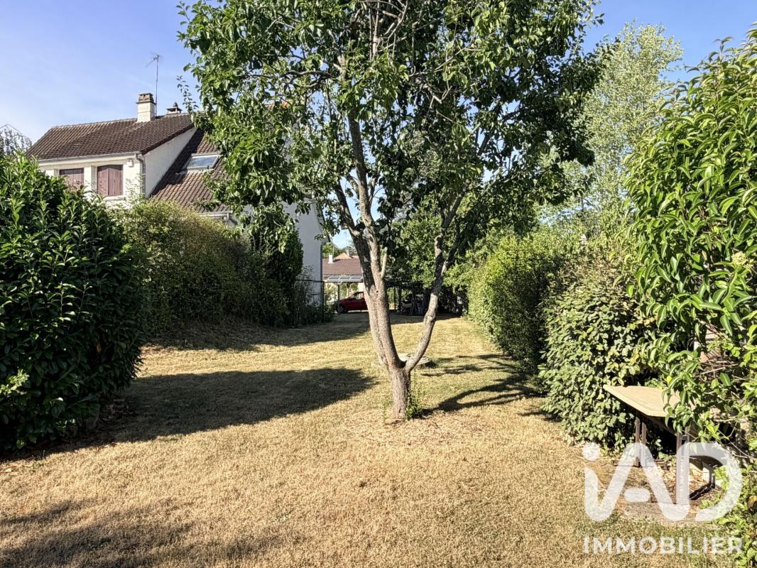 Maison 8 Pièce(s) Varennes-Jarcy - Photo 3