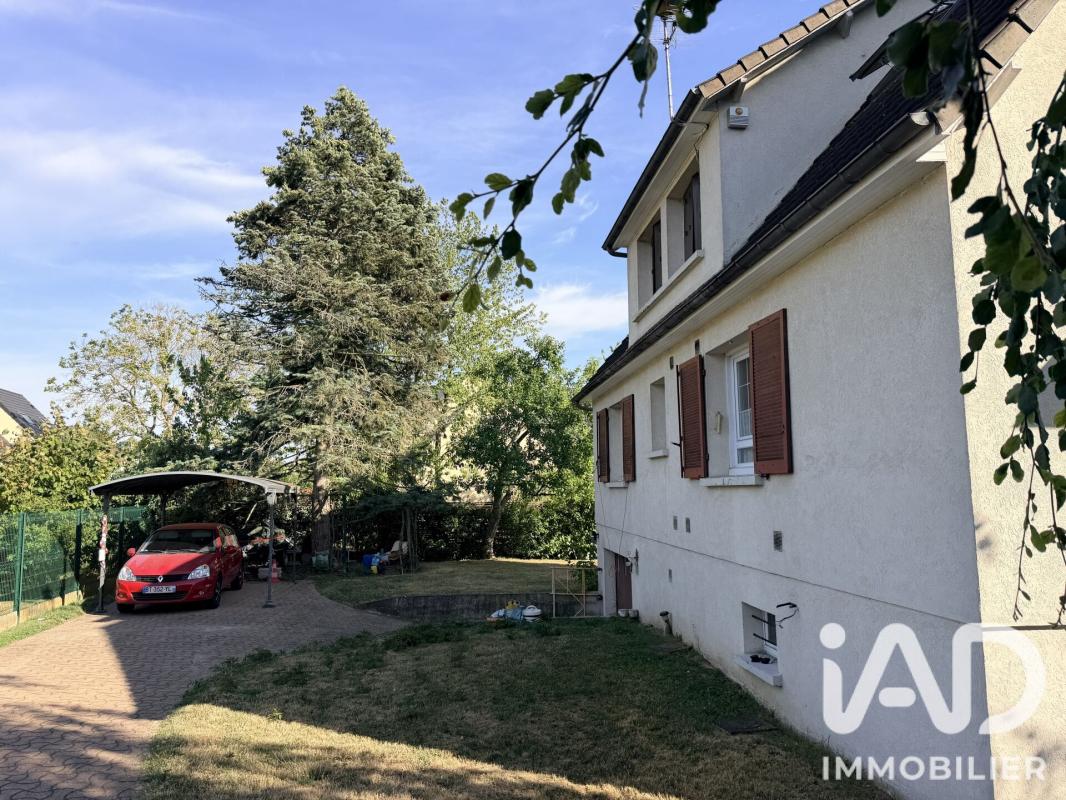 Maison 8 Pièce(s) Varennes-Jarcy - Photo 4