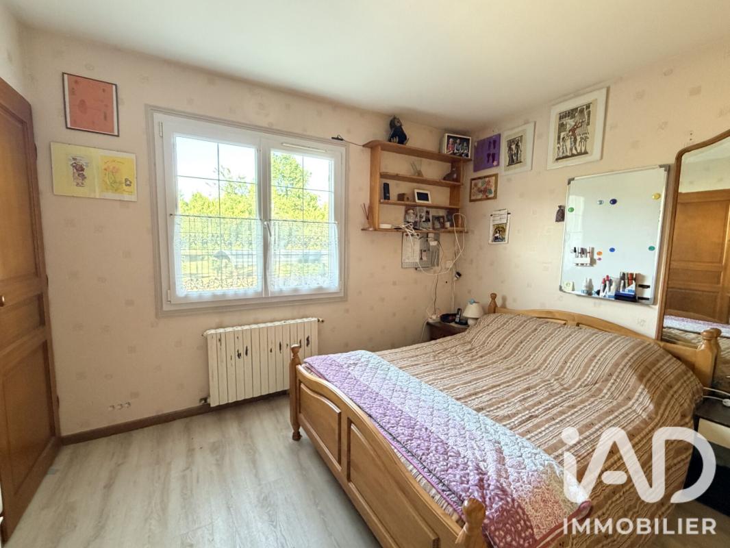 Maison 8 Pièce(s) Varennes-Jarcy - Photo 12