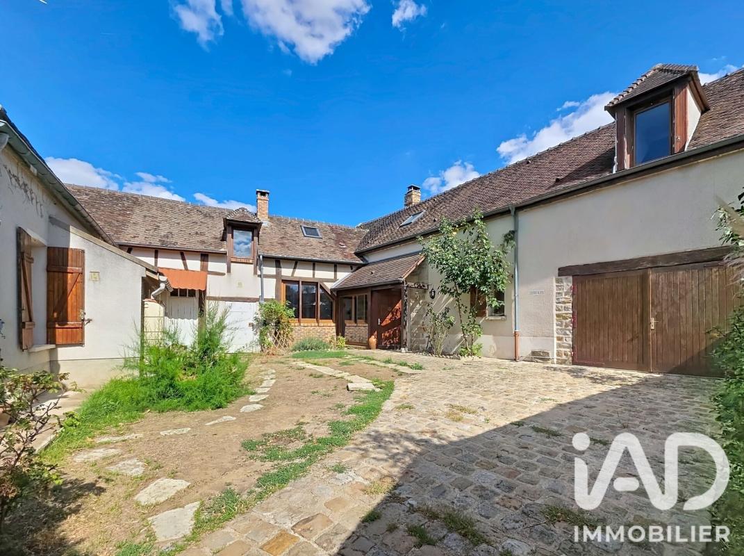 Maison 6 Pièce(s) Vinneuf
