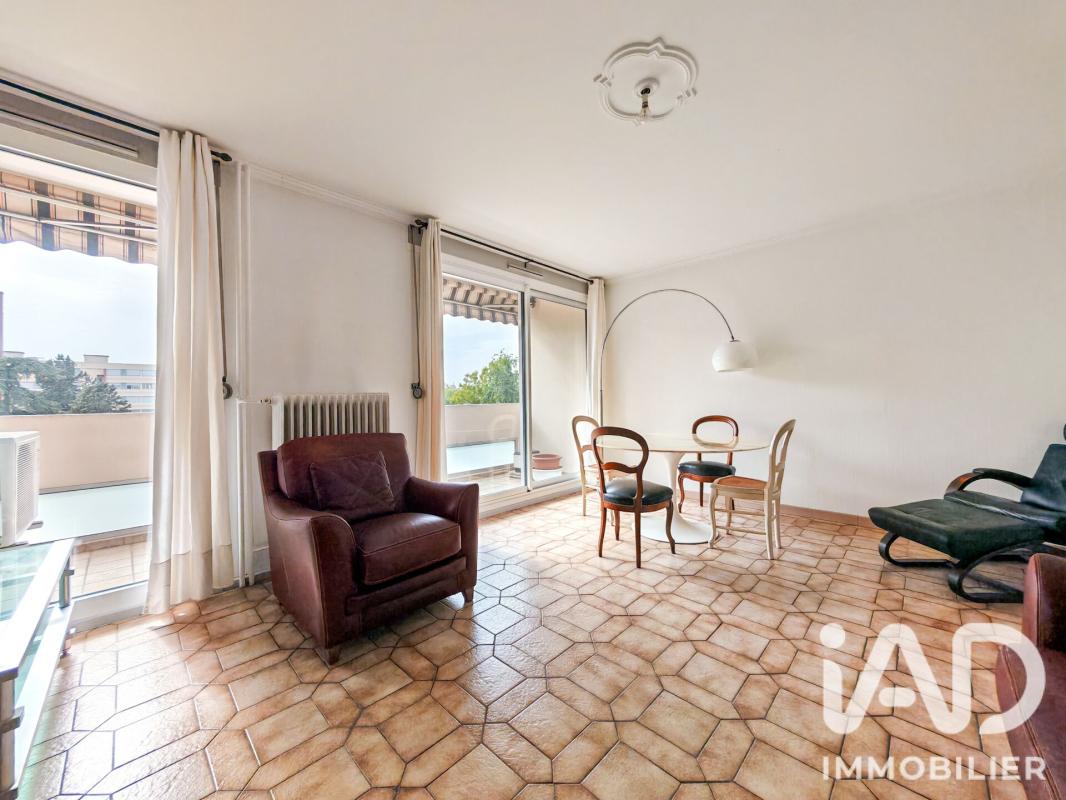 Appartement 5 Pièce(s) Vénissieux - Photo 3