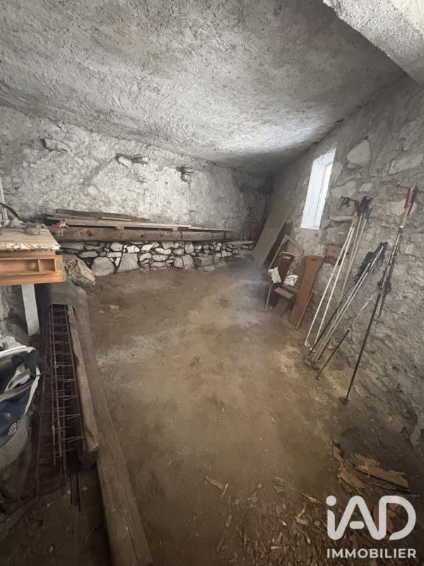 Maison 8 Pièce(s) Saint-Martin-de-la-Porte - Photo 25