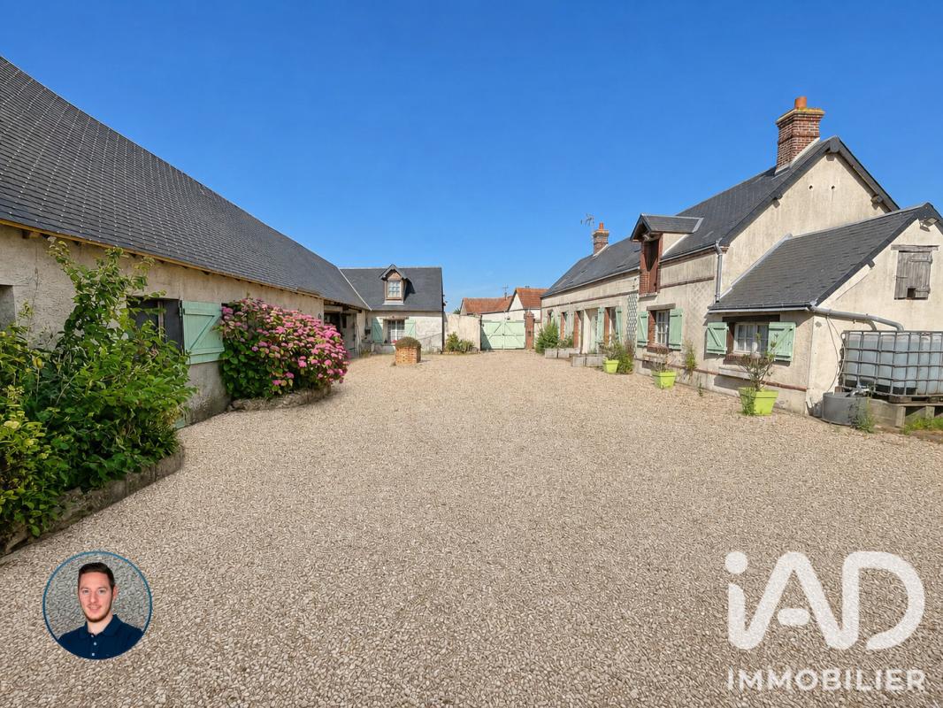 Maison longère 8 Pièce(s) Tremblay-les-Villages