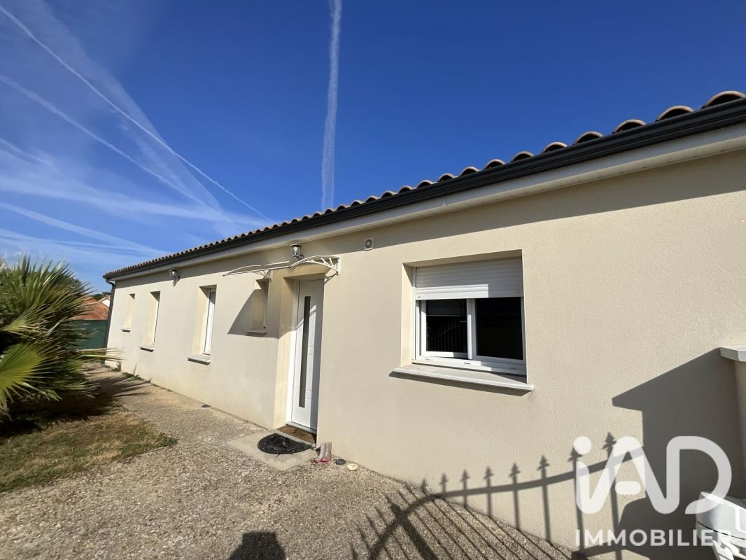 Maison 5 Pièce(s) Roches-Prémarie-Andillé
