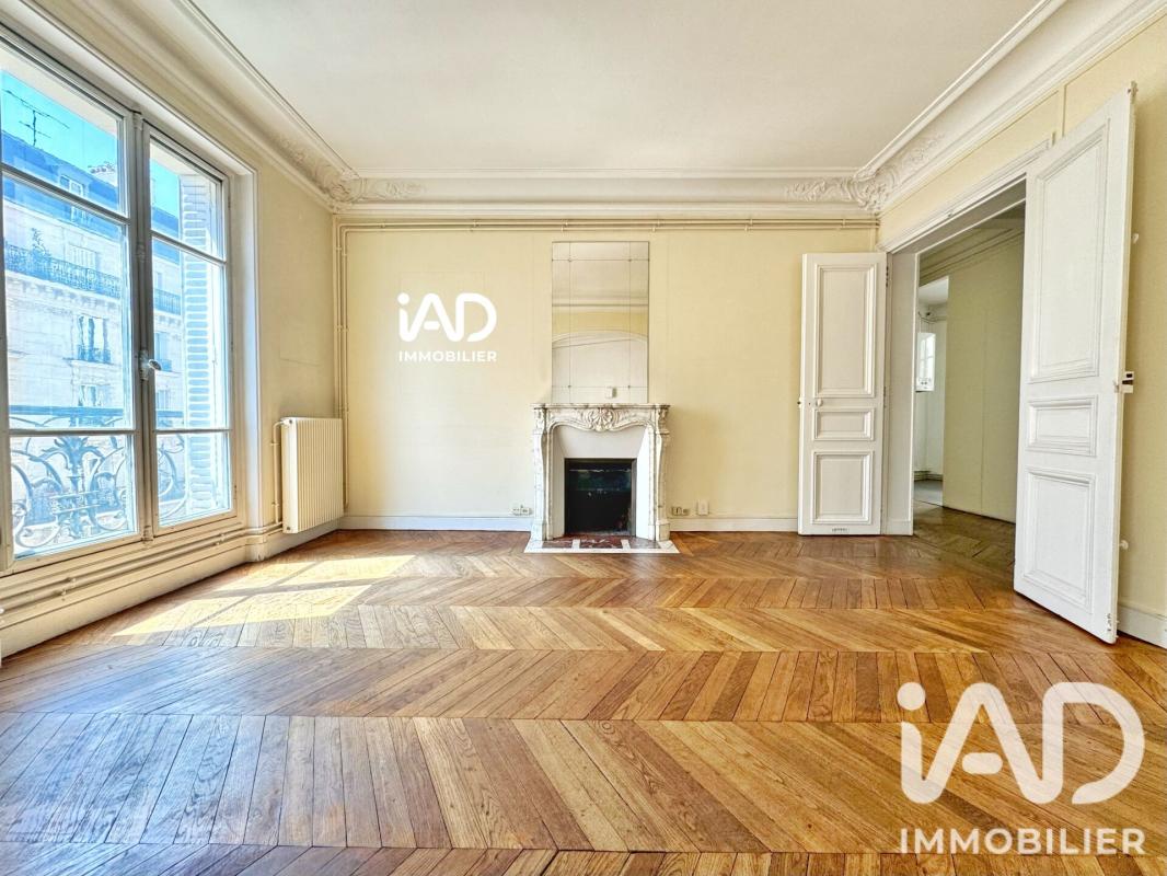Appartement 4 Pièce(s) Paris 10eme Arrondissement