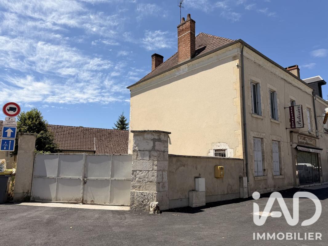 Immeuble  Vignoux-sur-Barangeon - Photo 3