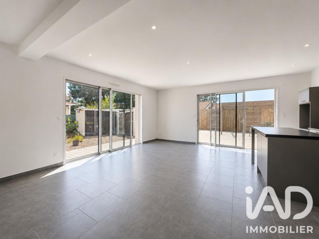 Maison 5 Pièce(s) La Plaine-sur-Mer
