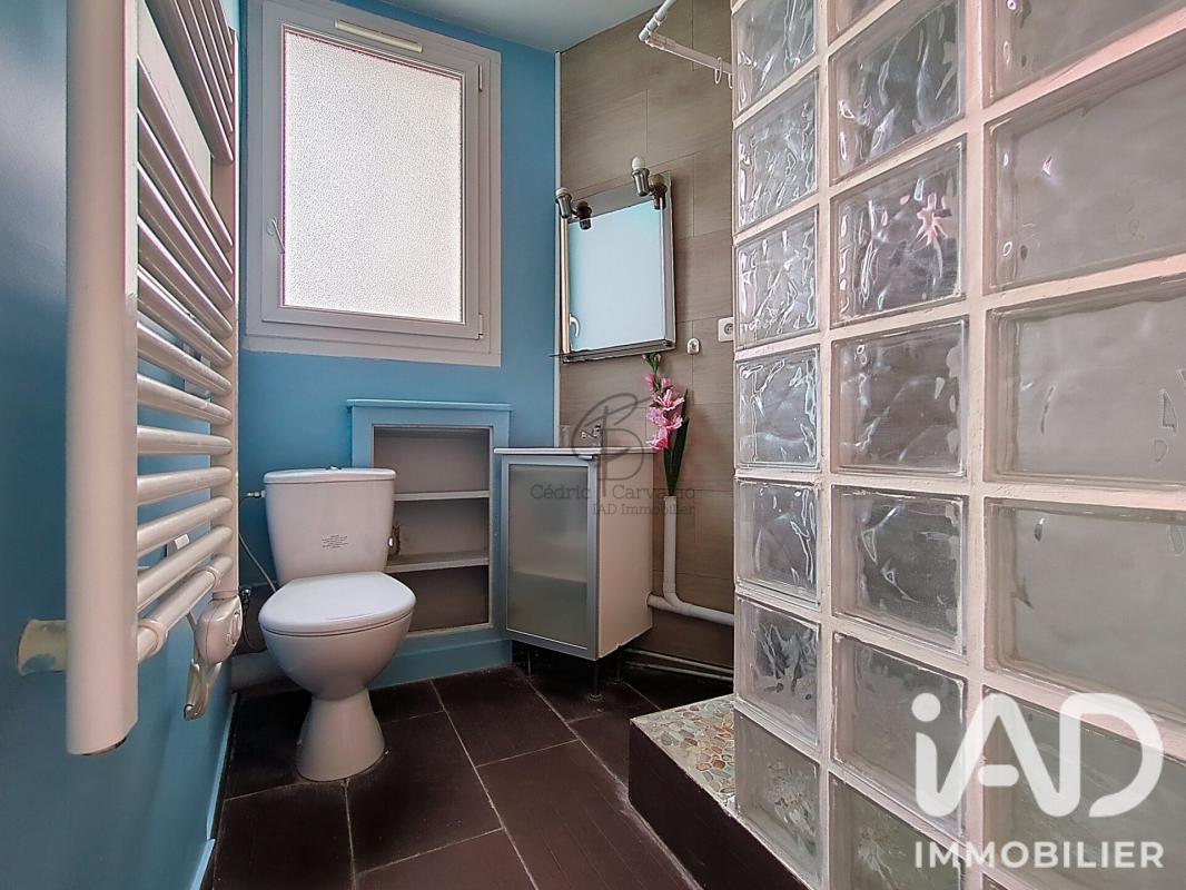 Appartement 1 Pièce(s) Paris 18eme Arrondissement - Photo 4