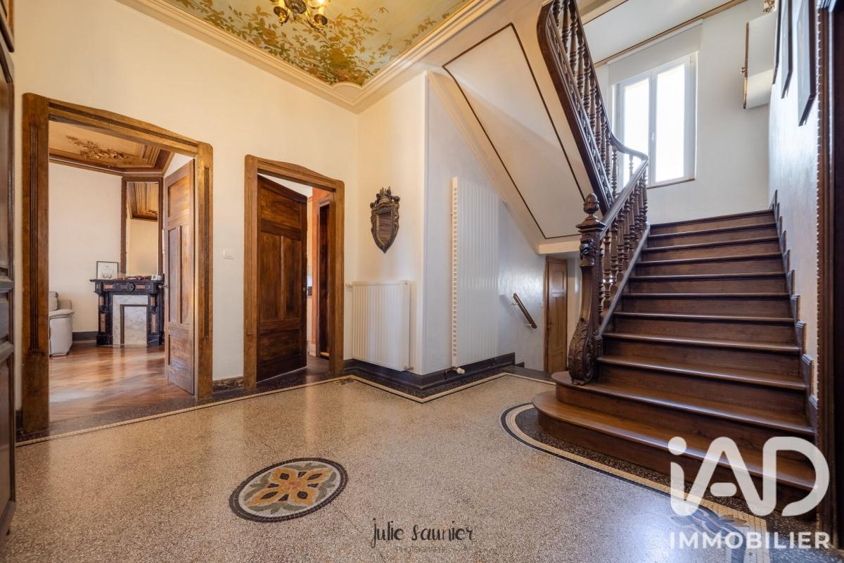 Maison 8 Pièce(s) Saint-Privat-la-Montagne - Photo 2