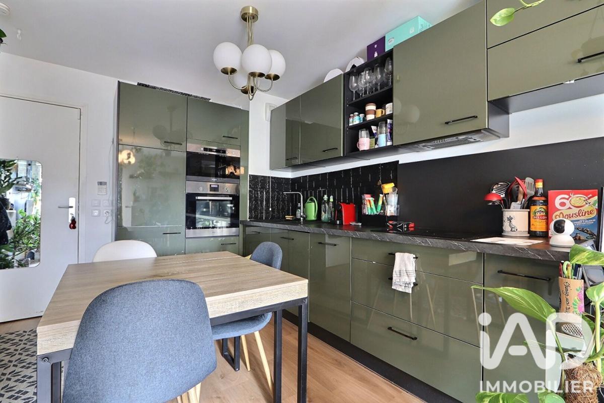 Appartement 2 Pièce(s) Neuilly-sur-Marne - Photo 2