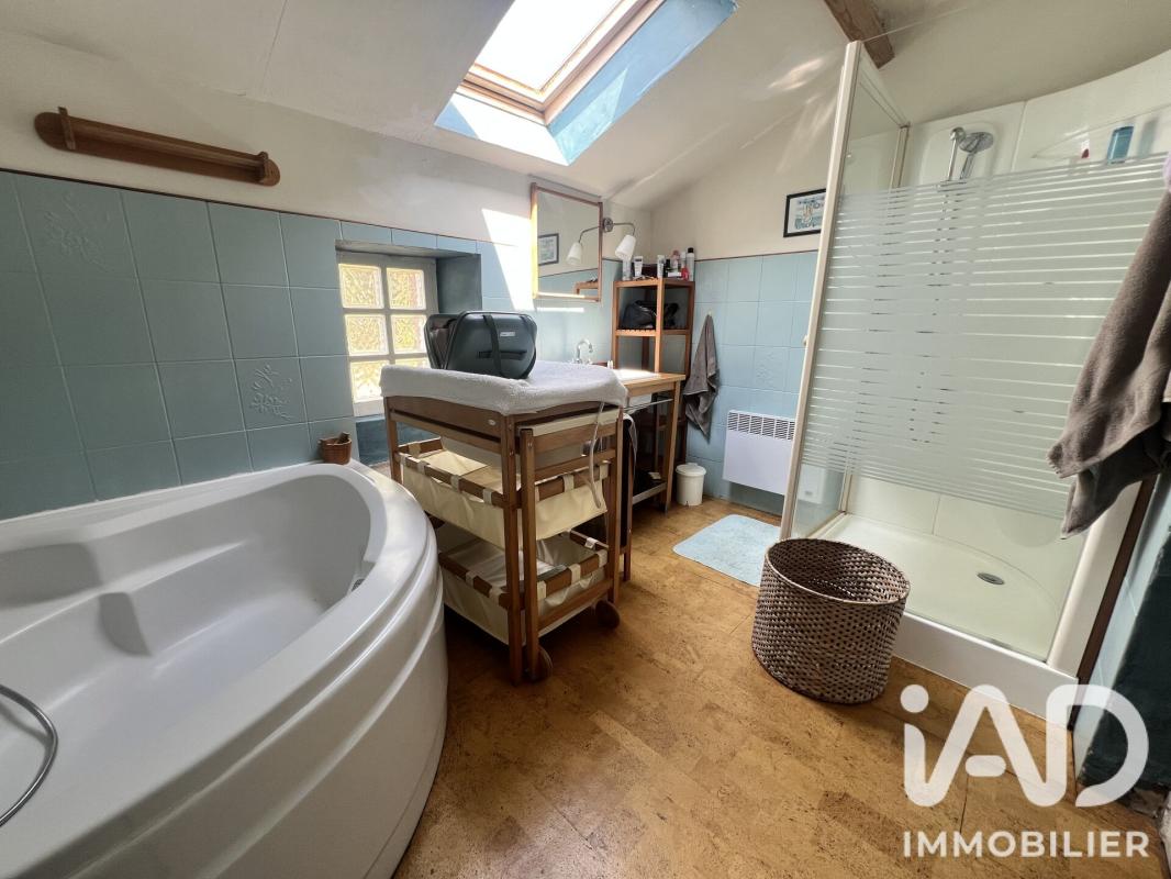 Maison 5 Pièce(s) Saint-Aubin-le-Monial - Photo 9