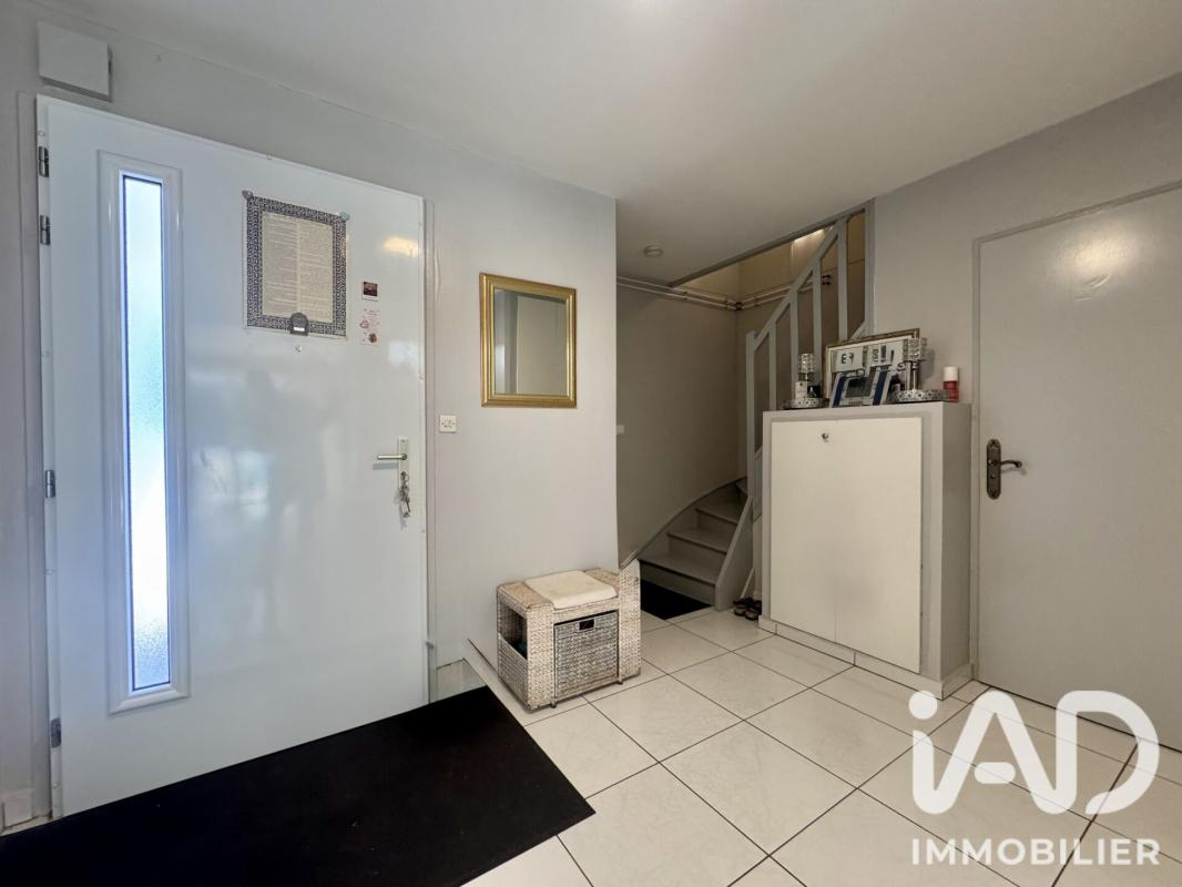 Maison 6 Pièce(s) Nogent-l'Artaud - Photo 2