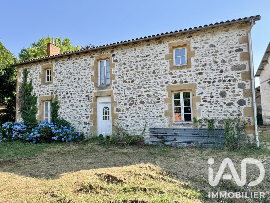 Maison 6 Pièce(s) Saint-Maurice-des-Lions - Photo 2