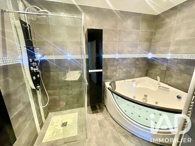 Maison 7 Pièce(s) Villeneuve-le-Roi - Photo 13