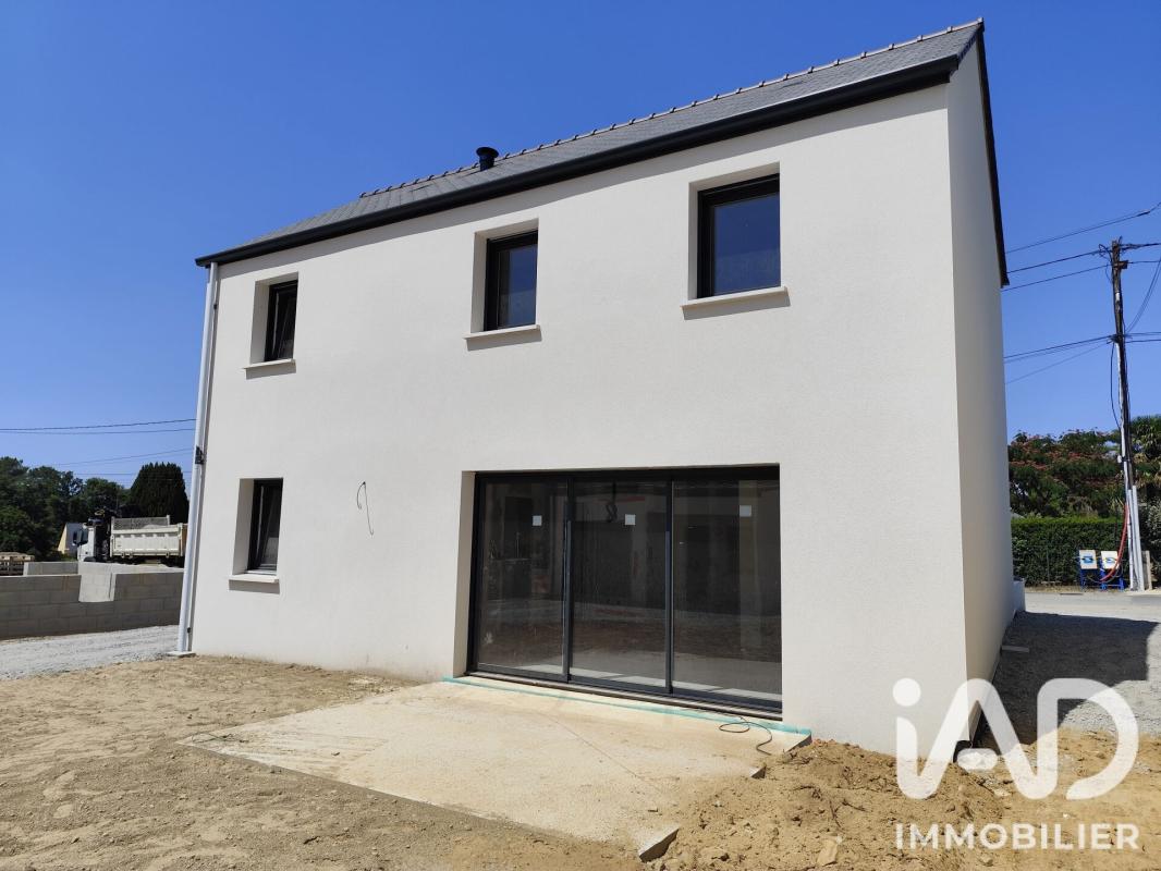 Maison 5 Pièce(s) Bains-sur-Oust