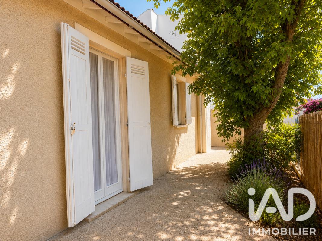 Maison traditionnelle 4 Pièce(s) Arès
