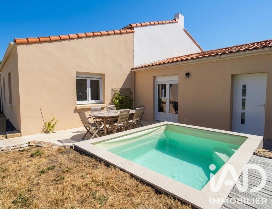 Maison 4 Pièce(s) Le Bignon