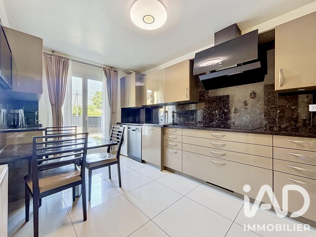 Maison 7 Pièce(s) Villeneuve-Saint-Denis - Photo 9