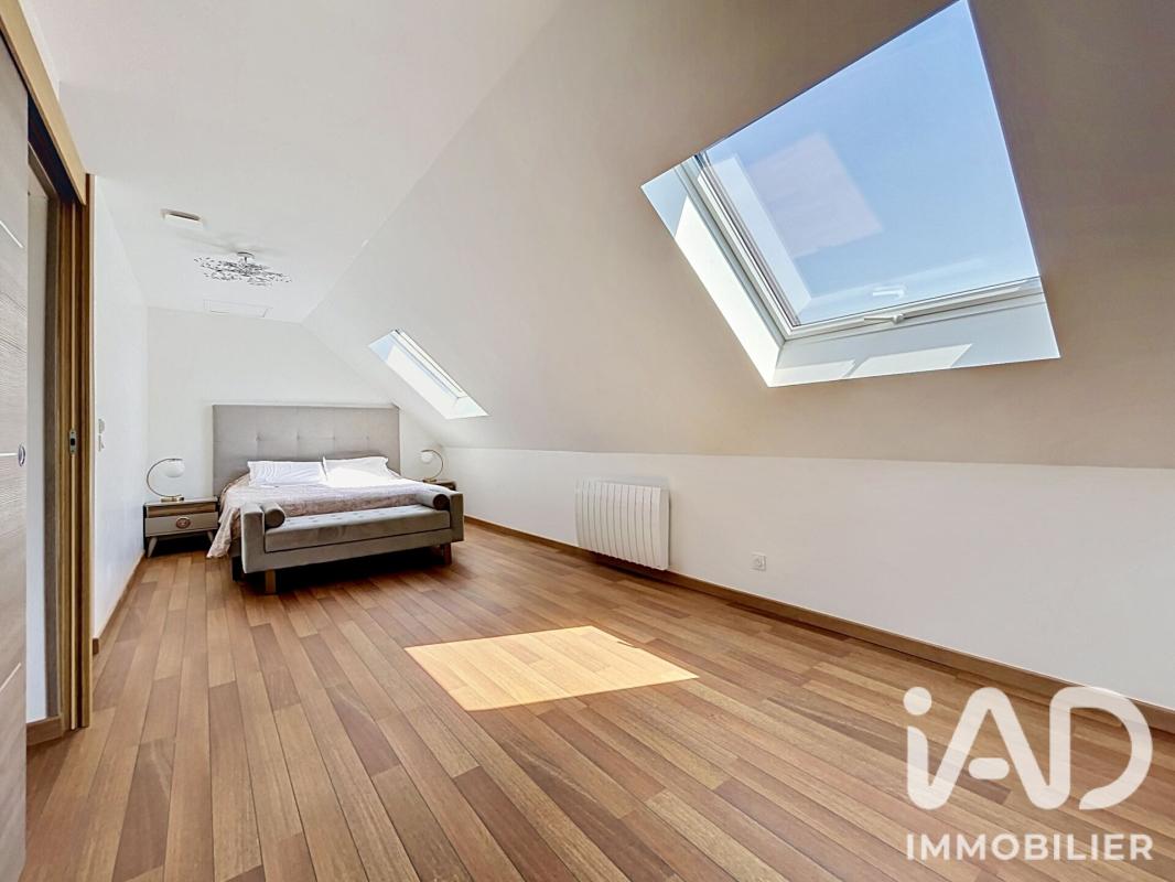Maison 7 Pièce(s) Villeneuve-Saint-Denis - Photo 16